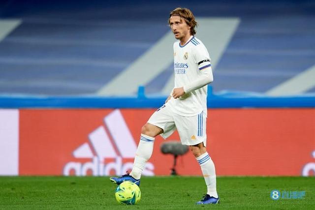 13球，伊尔迪兹21岁前意甲进球数并列尤文队史第七位